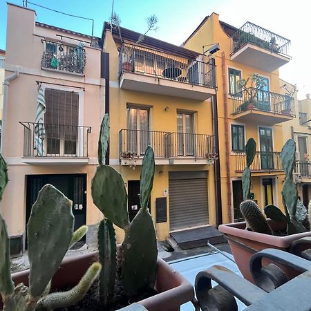 Avaja - Daria'S Apartment ตาออร์มินา ภายนอก รูปภาพ