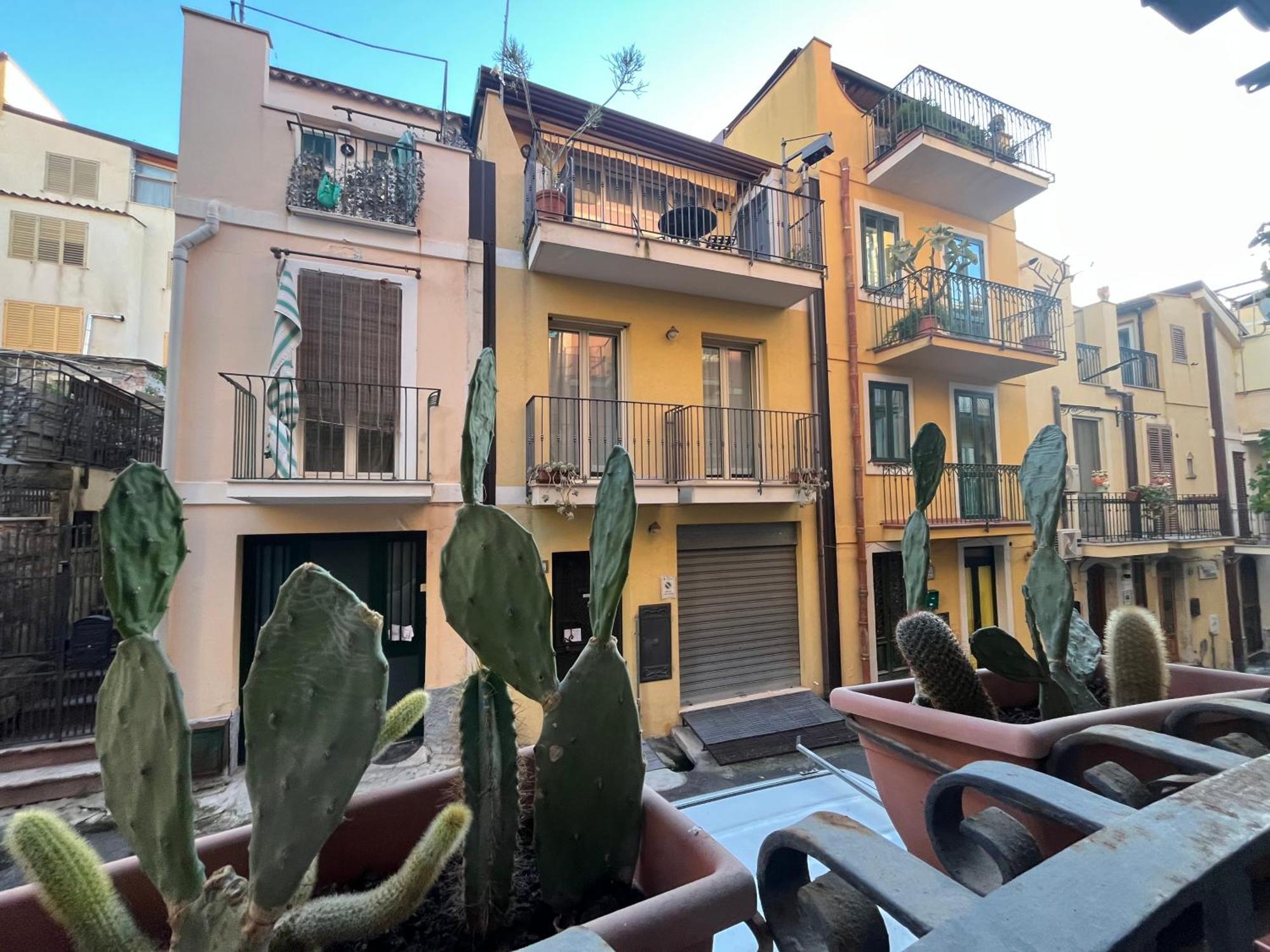 Avaja - Daria'S Apartment ตาออร์มินา ภายนอก รูปภาพ