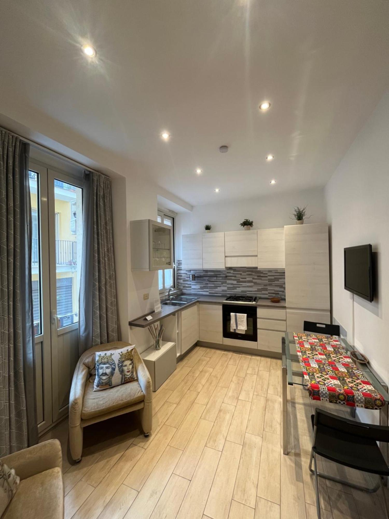 Avaja - Daria'S Apartment ตาออร์มินา ภายนอก รูปภาพ